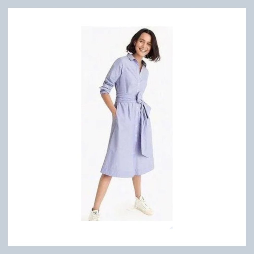 J Crew Chambray shirt dress. Size 8.  Button closure and belt.